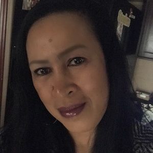 Meet your Posher, Imelda